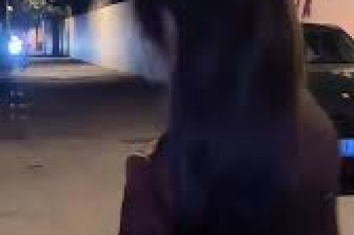 网红自导自演盲人被撞闹剧真相曝光后全网怒了