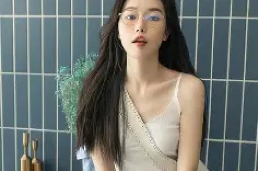 《隐秘的角落》“朱朝阳”否认劈腿打人称长期被女方骚扰年少成名是诅咒还是幸运？