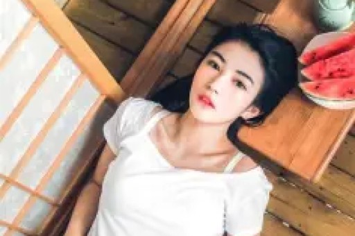 周星驰拍《功夫女足》最大的败笔不在于选迪丽热巴也不是他灵感枯竭而是张小斐这个角色换别人来演效果会好太多！