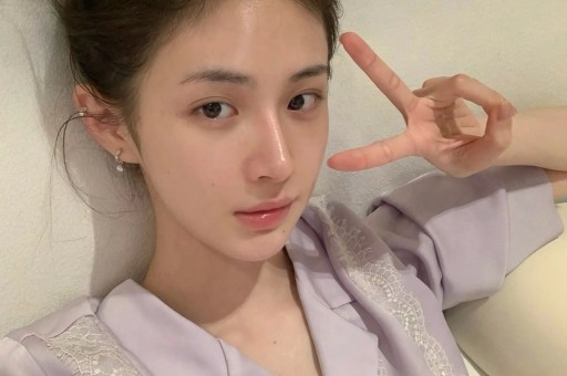 叶珂打破沉默！生女后分手内幕曝光黄晓明感情生活被深扒
