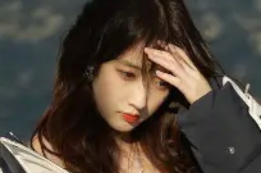 被禁关活该！140万美女网红摆拍被央媒怒批目前仍未道歉
